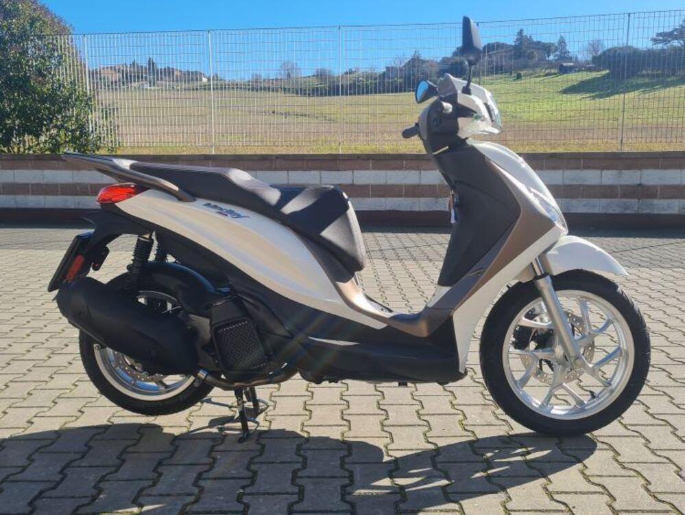 Piaggio Medley 125 ABS (2021 - 24) (3)