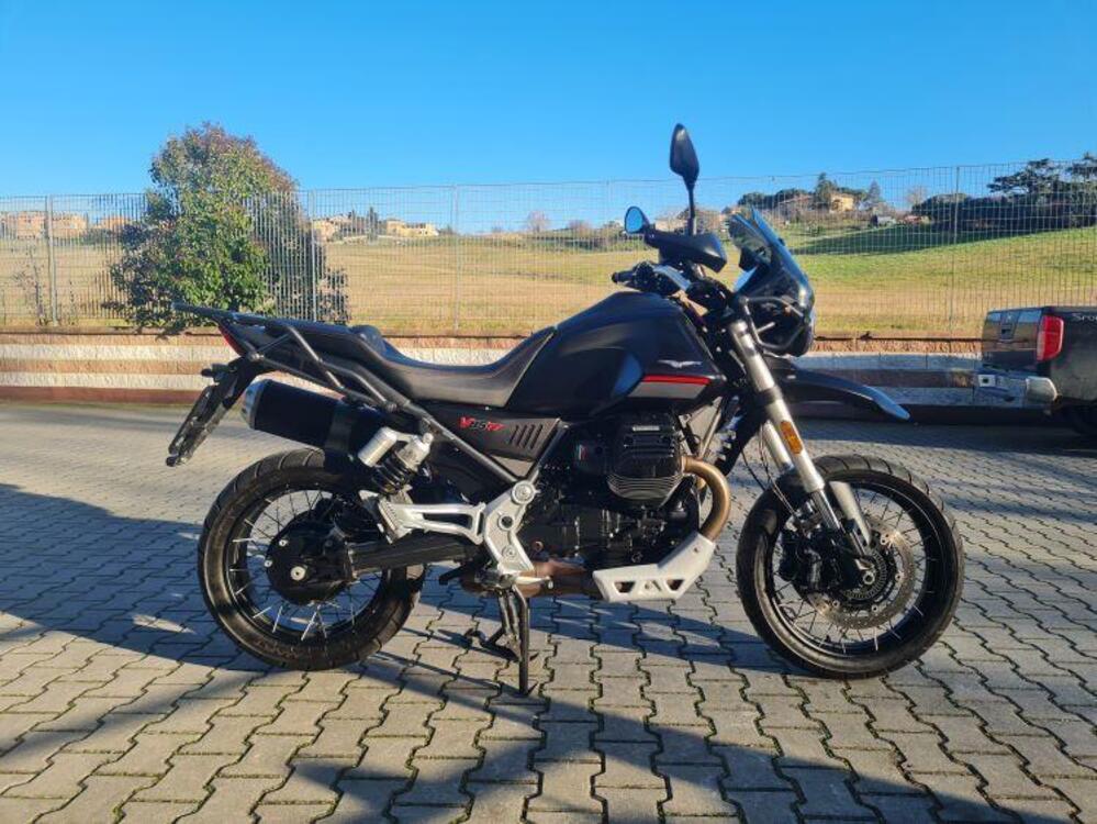 Moto Guzzi V85 TT (2021 - 23) (3)