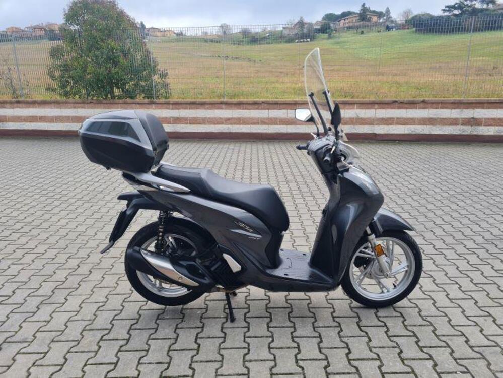 Honda SH 150i (2020 - 25) (3)