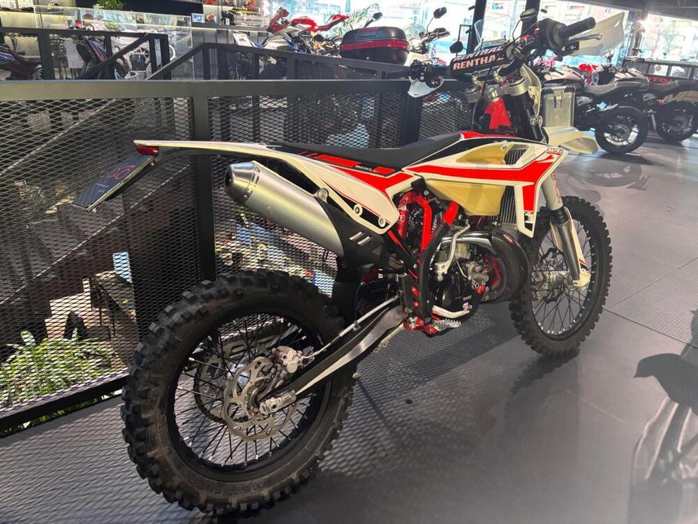 Betamotor RR 200 2T Enduro (2019) (2)