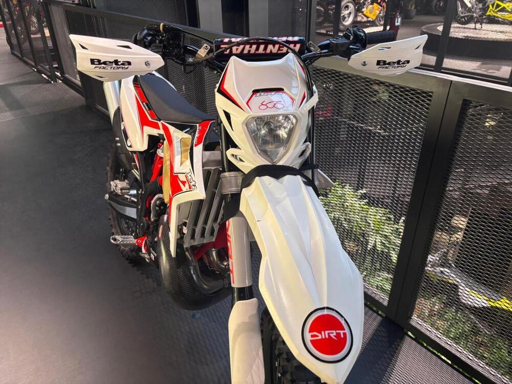 Betamotor RR 200 2T Enduro (2019) (4)