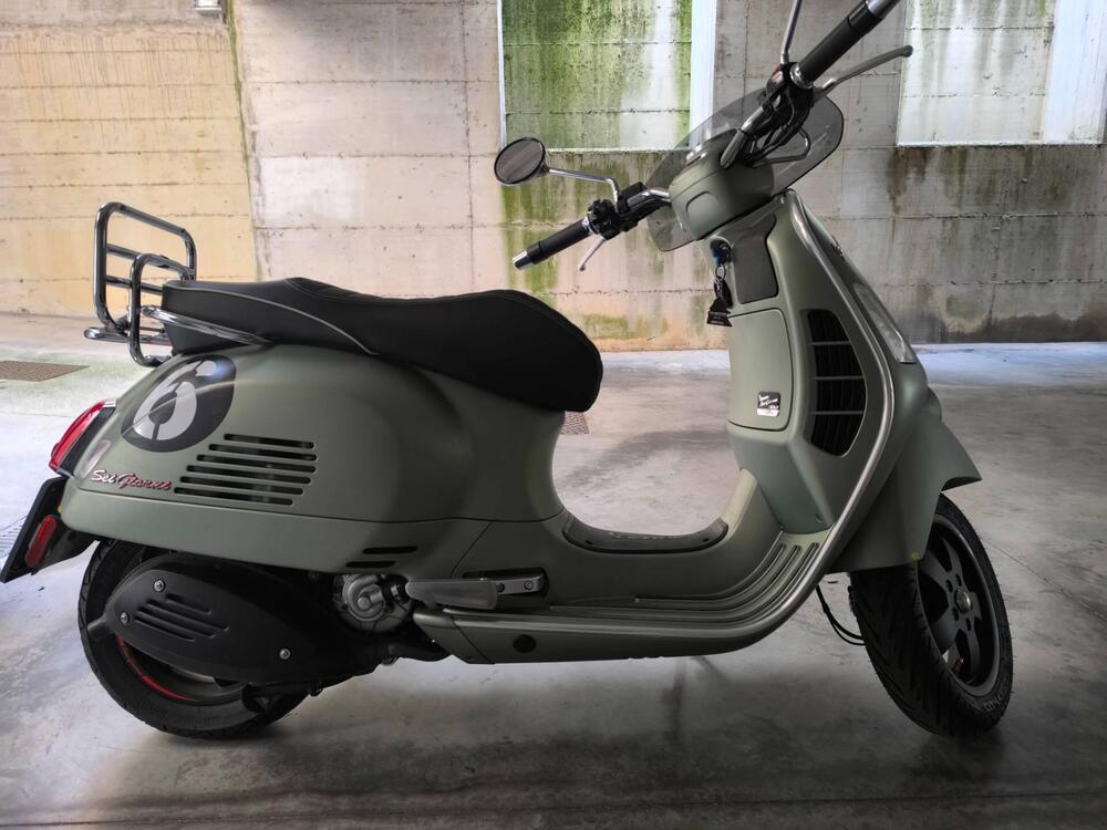 Vespa GTS 300 Super Sport (2017 - 19) (2)