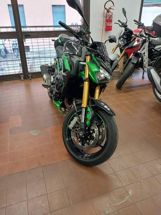 Kawasaki Z 900 SE (2022 - 24) (2)