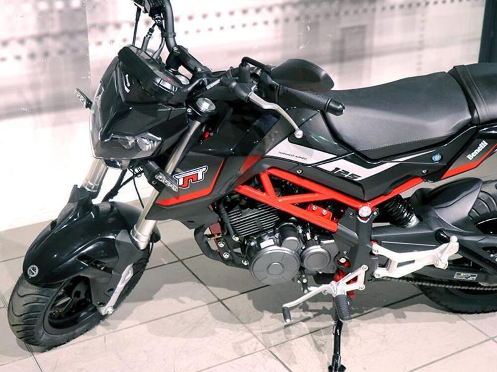 Benelli Tornado Naked T 125 (2022 - 25) (4)