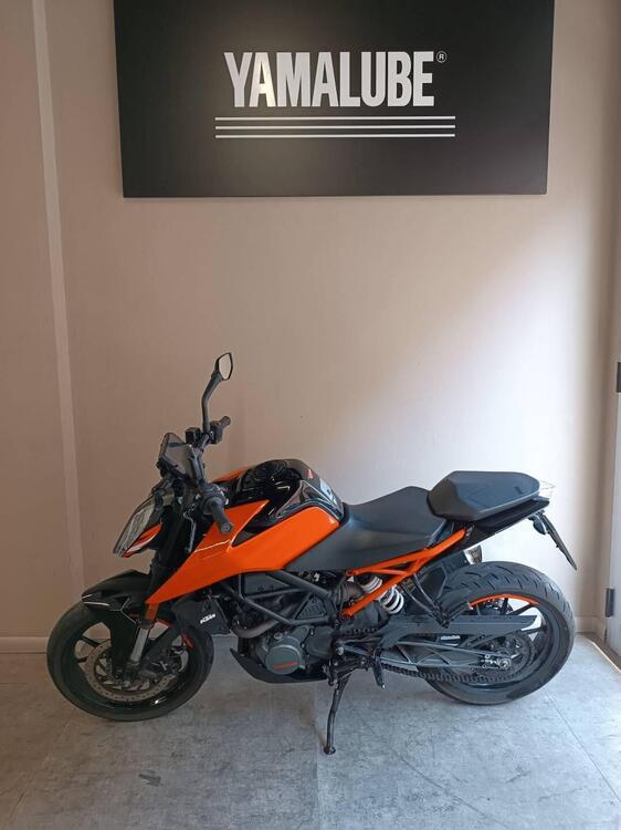 KTM 125 Duke ABS (2017 - 20) (2)