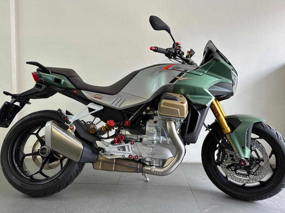 Moto Guzzi V100 Mandello S (2023 - 24)