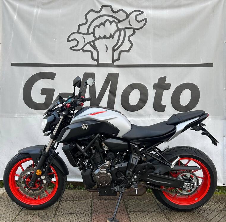 Yamaha MT-07 (2018 - 20) (2)