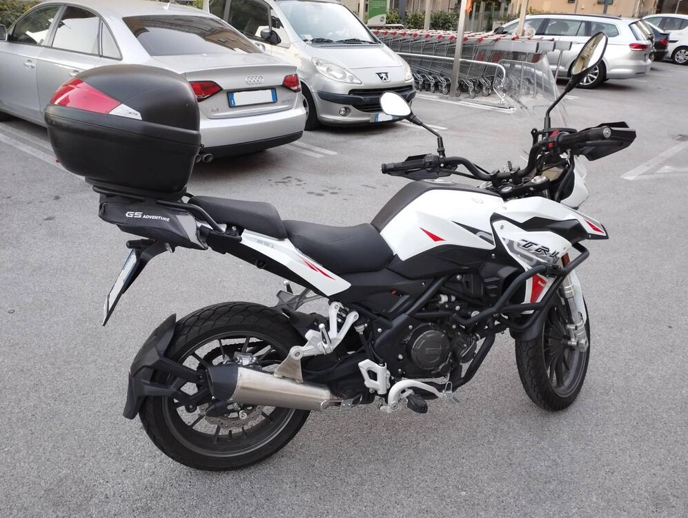 Benelli TRK 251 (2022 - 25) (2)