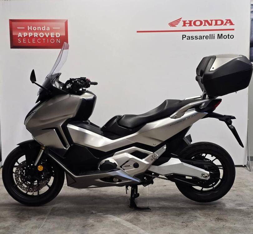 Honda Forza 750 DCT Urban (2021 - 24) (2)