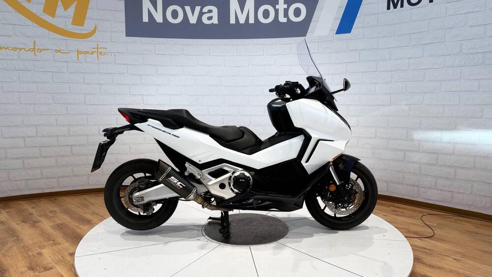 Honda Forza 750 DCT (2021 - 24) (3)