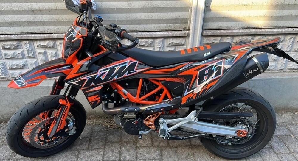 KTM 690 SMC R (2021 - 22)