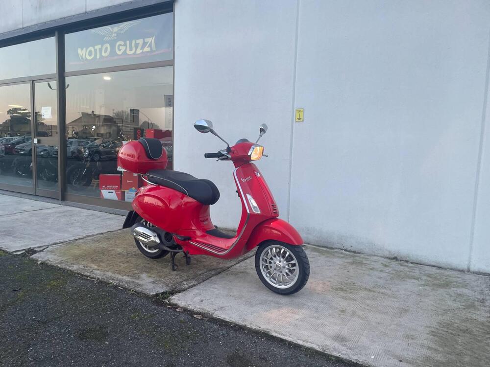 Vespa Sprint 125 3V ABS (2014 - 16) (2)