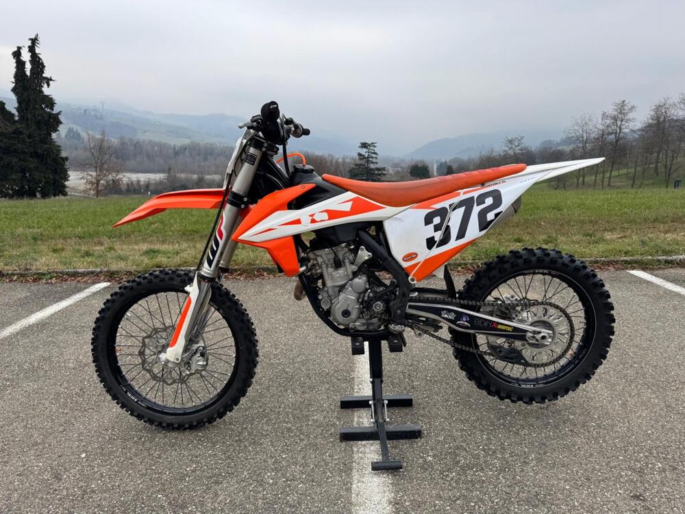 KTM 250 SX-F (2019) (2)