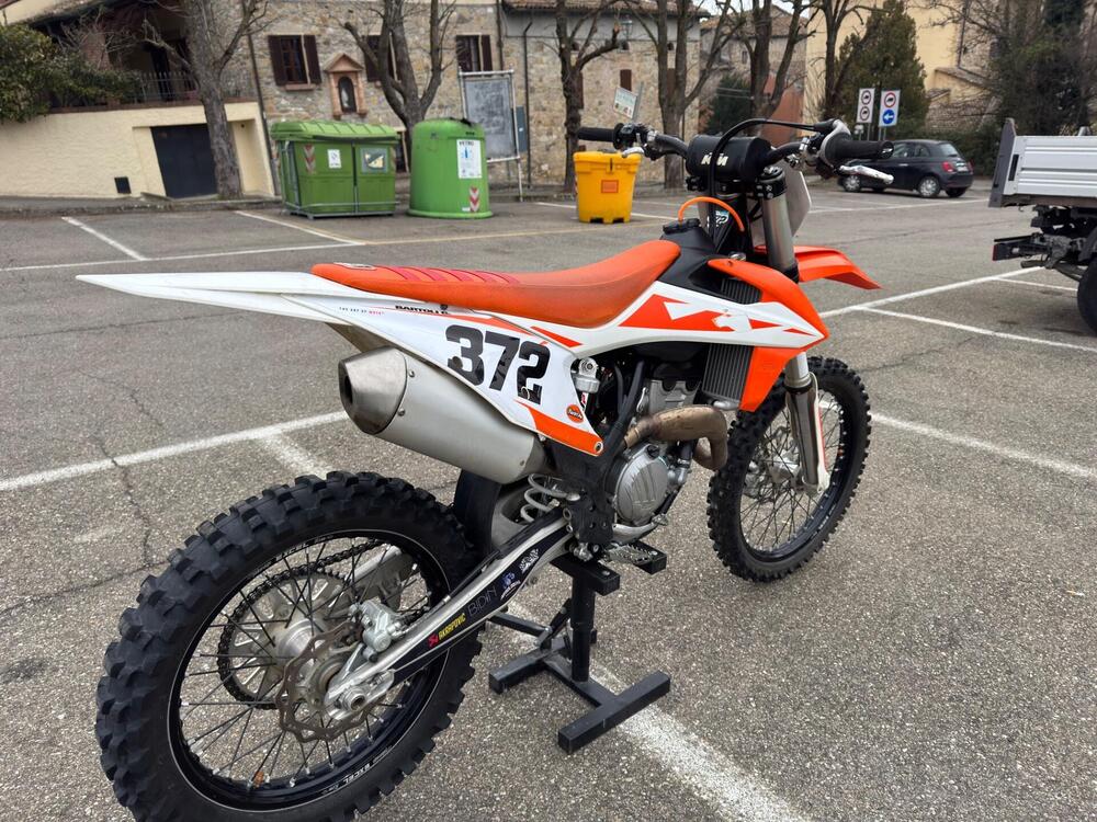 KTM 250 SX-F (2019) (4)