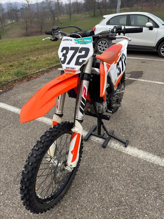 KTM 250 SX-F (2019) (5)