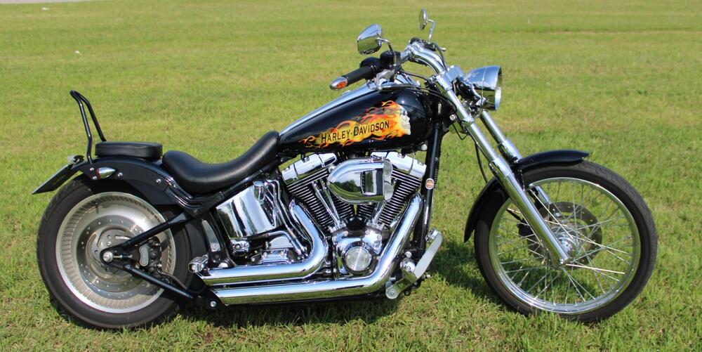 Harley-Davidson 1450 Deuce (2001 - 05) - FXSTDI