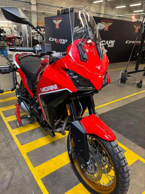 Moto Morini X-Cape 650 Gold Wheels Edition (2022 - 25) (2)