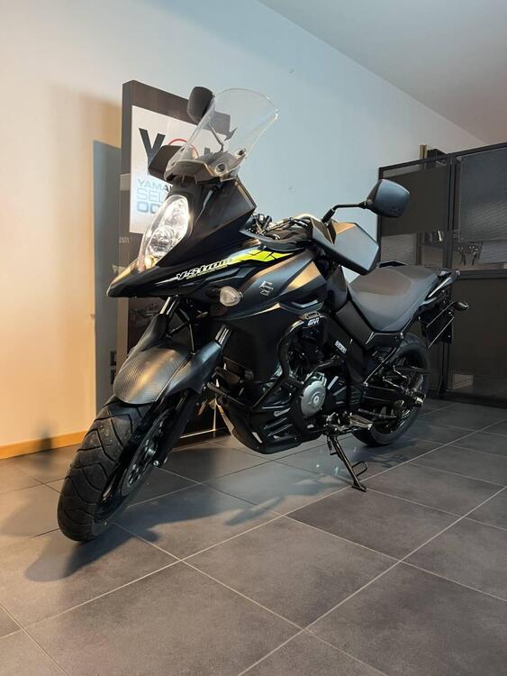 Suzuki V-Strom 650 (2021 - 25) (3)