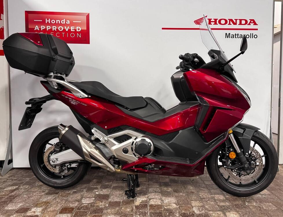 Honda Forza 750 DCT Urban (2021 - 24) (2)