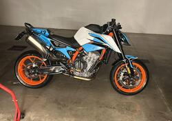 KTM 890 Duke R (2021) usata