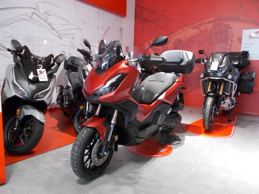 Honda ADV 350 (2022 - 24) (2)