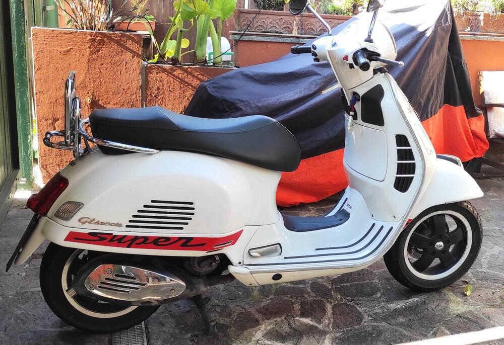 Vespa GTS 300 Super (2008 - 16)