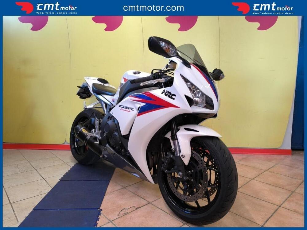 Honda CBR 1000 RR Fireblade (2012 - 16) (3)