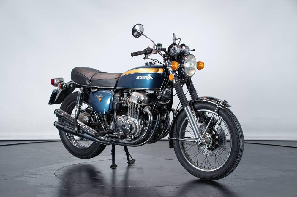 Honda CB 750 FOUR (3)