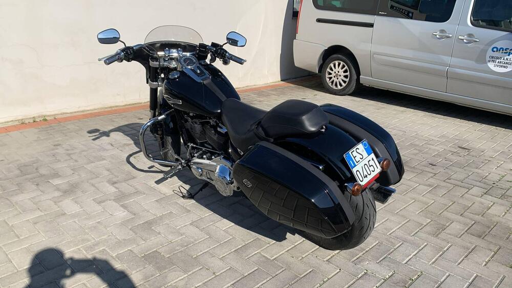 Harley-Davidson Sport Glide (2021 - 25) (2)