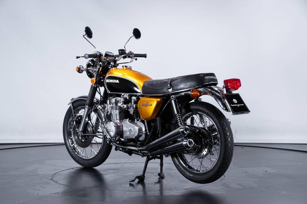 Honda CB 500 FOUR (2)