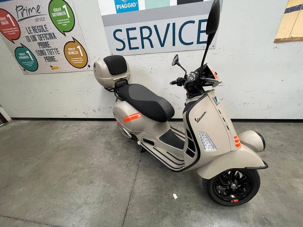 Vespa GTV 300 Hpe (2023 - 25) (2)