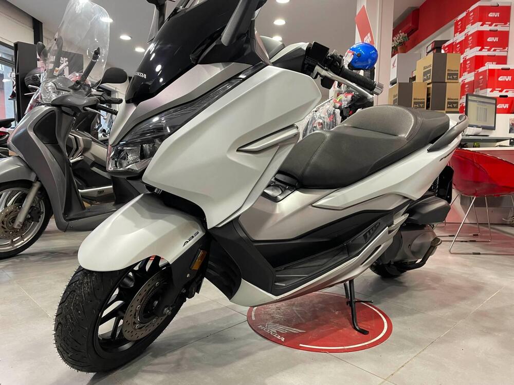 Honda Forza 300 ABS (2018 - 20) (2)