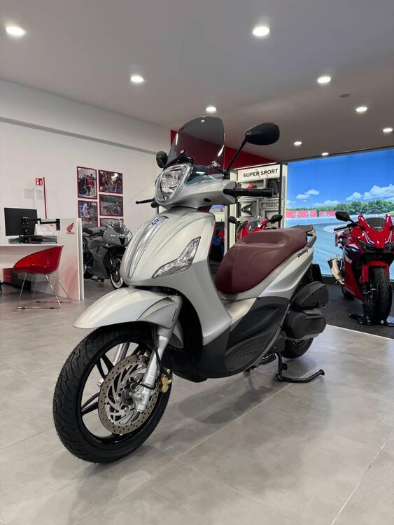 Piaggio Beverly 350 ABS (2016 - 20)