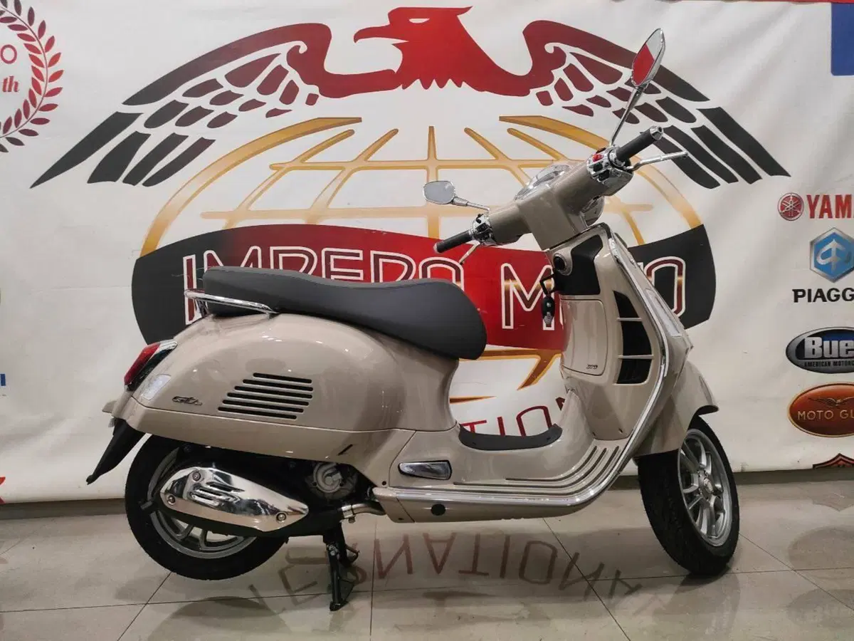 Vespa GTS 310 (2025 - 26) (2)
