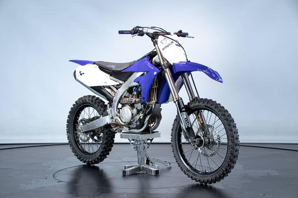 Yamaha YZ 250 F (2022) (2)