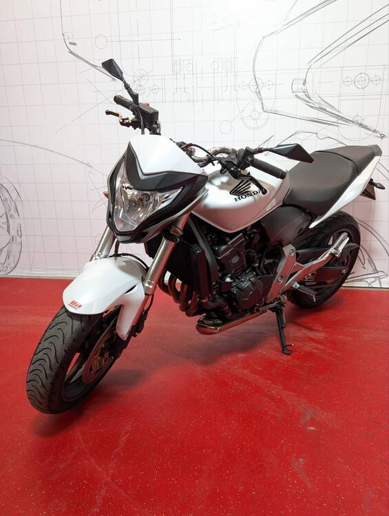 Honda Hornet 600 (2011 - 13) (5)