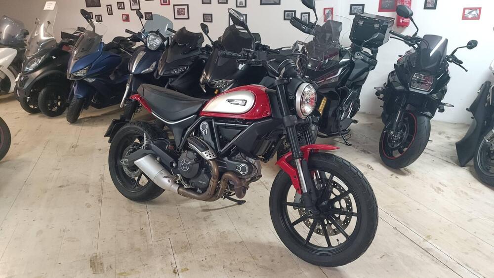 Ducati Scrambler 800 Icon (2015 - 16)