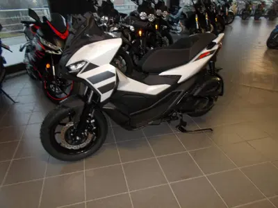 Aprilia SR GT 200 (2022 - 24) nuova