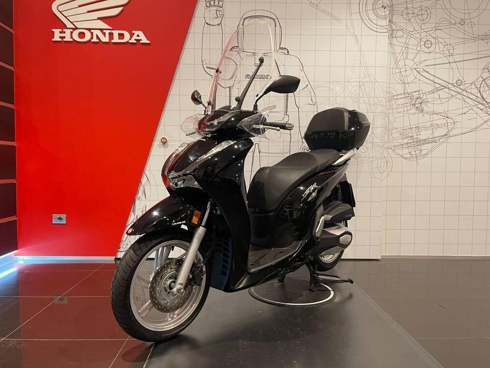 Honda SH 350 (2021 - 24) (5)