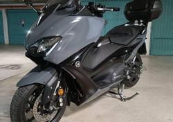 Yamaha T-Max 560 Tech Max (2021) usata