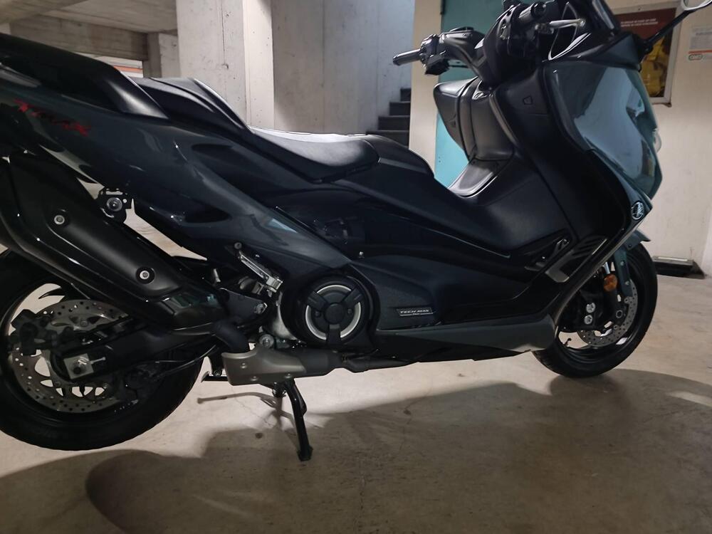 Yamaha T-Max 560 Tech Max (2021) (5)