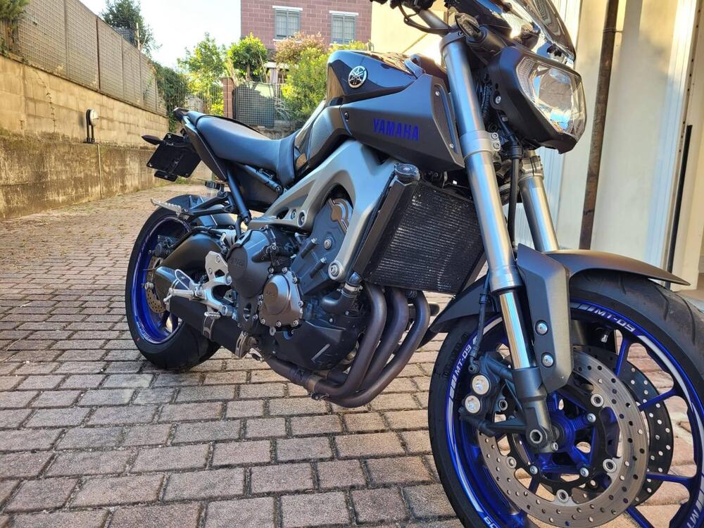 Yamaha MT-09 (2013 - 15) (4)