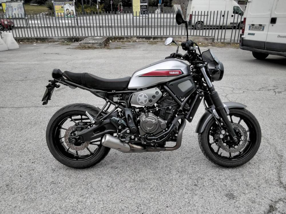 Yamaha XSR 700 ABS (2016 - 20) (4)