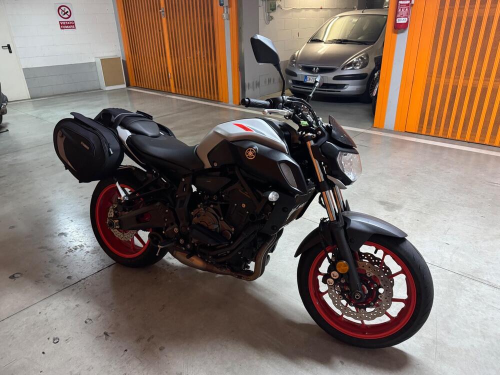 Yamaha MT-07 (2018 - 20) (3)