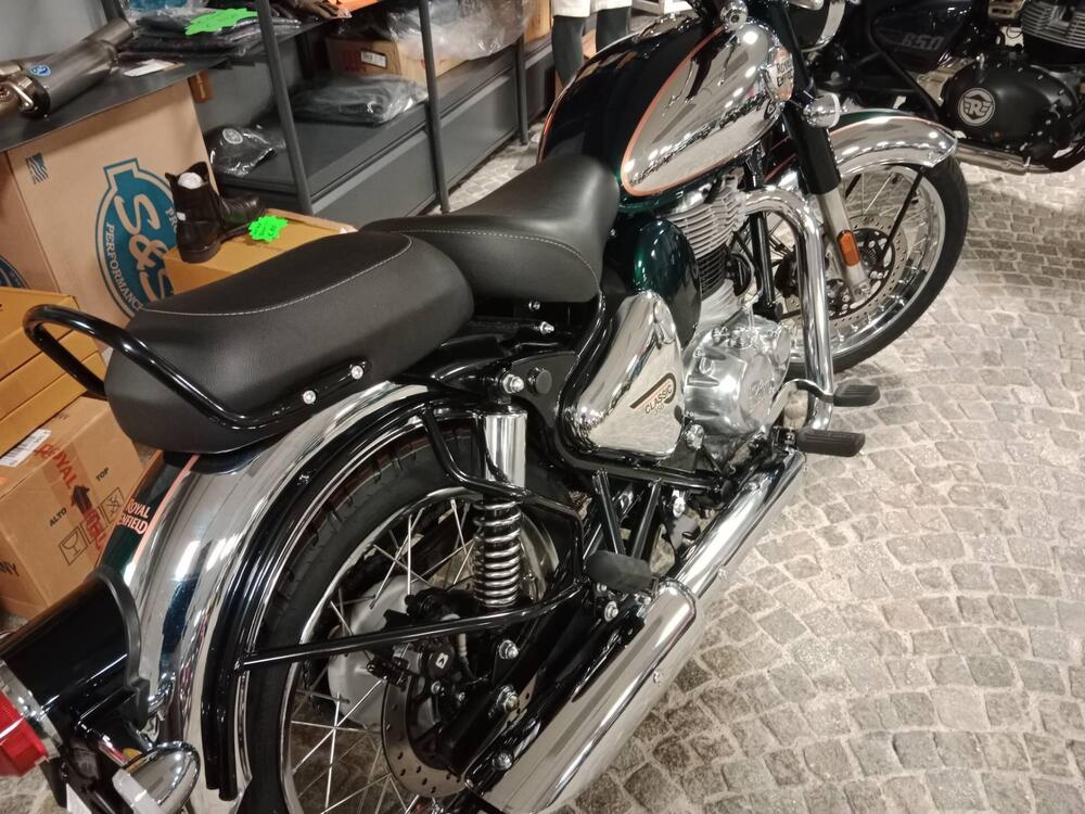 Royal Enfield Classic 350 (2021 - 25) (3)