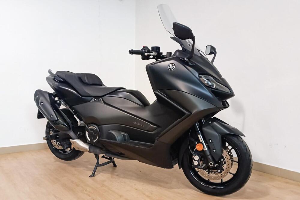 Yamaha T-Max 560 Tech Max (2020) (2)