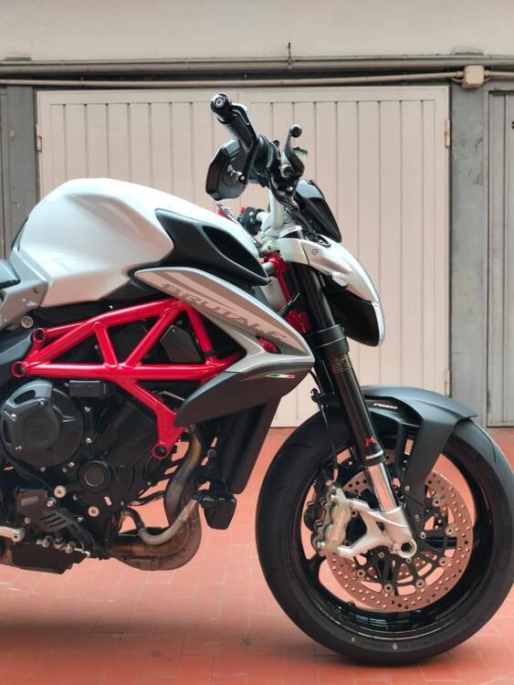 MV Agusta Brutale 800 (2020) (4)