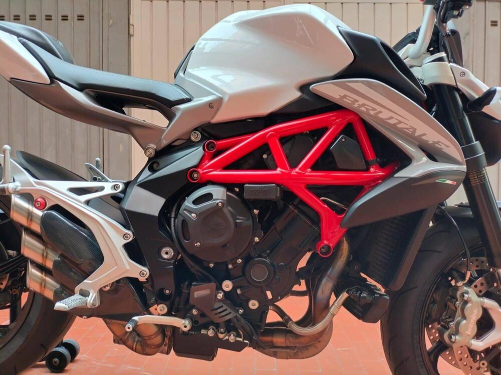 MV Agusta Brutale 800 (2020) (5)