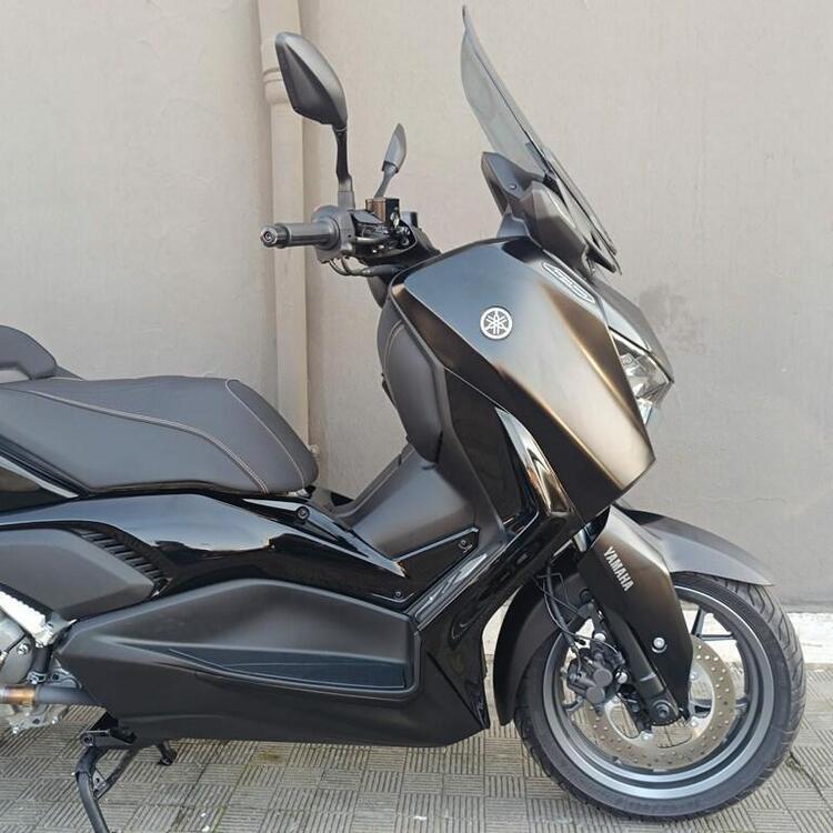 Yamaha X-Max 300 Tech Max (2021 - 24) (3)