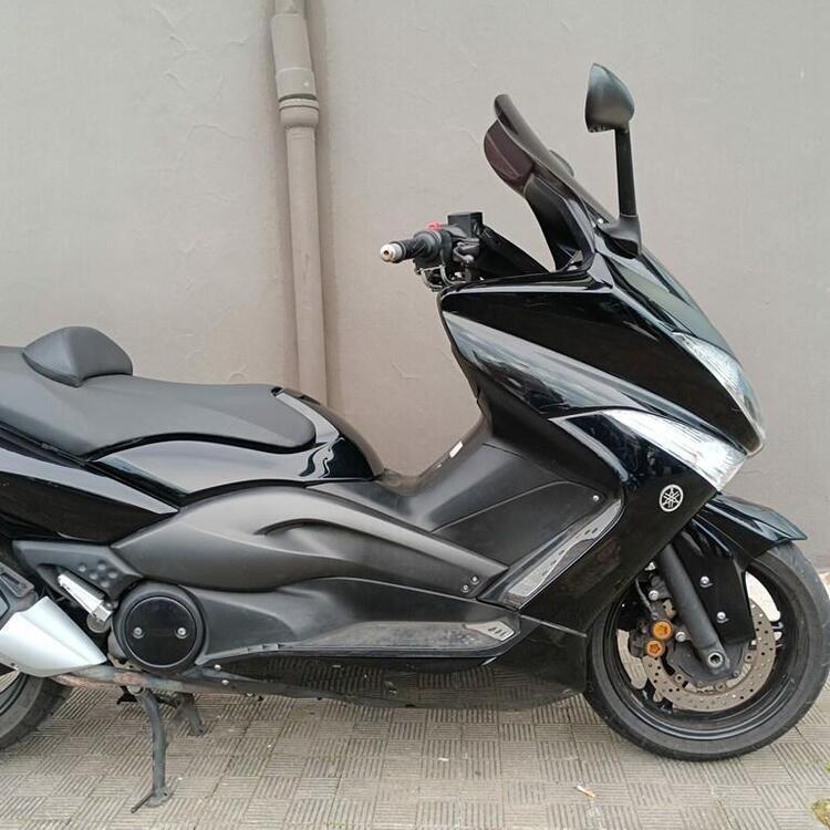 Yamaha T-Max 500 (2004 - 07) (3)